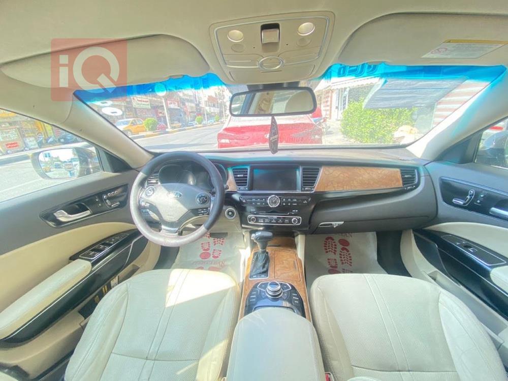 Kia Quoris